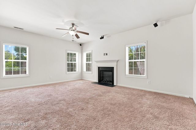 133 Star Court, Aberdeen, NC 28315