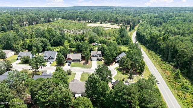 133 Star Court, Aberdeen, NC 28315