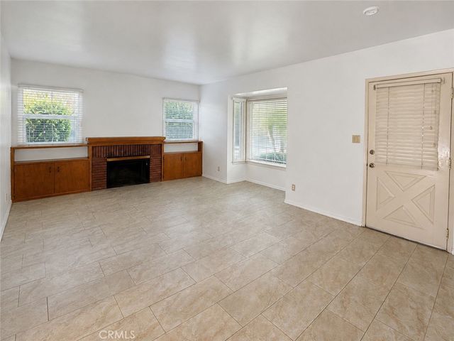 63 S Loma, Upland, CA 91786