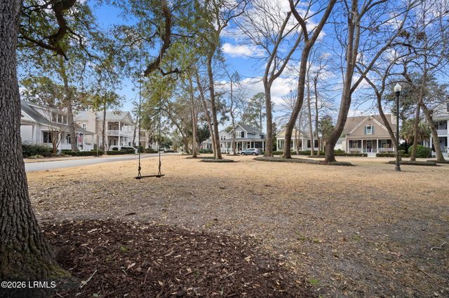 17 Mount Grace, Beaufort, SC 29906