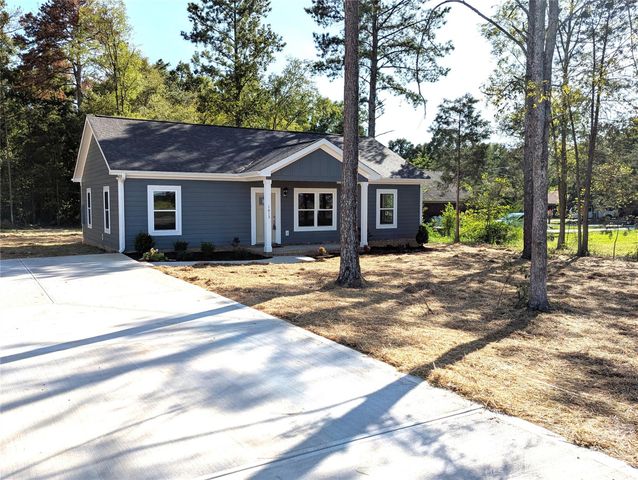 1613 N Sutherland Avenue, Monroe, NC 28110