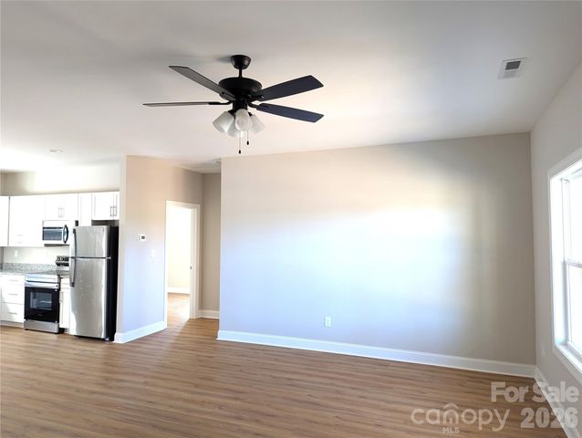 1613 N Sutherland Avenue, Monroe, NC 28110