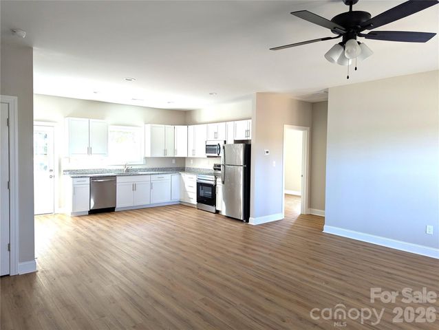 1613 N Sutherland Avenue, Monroe, NC 28110