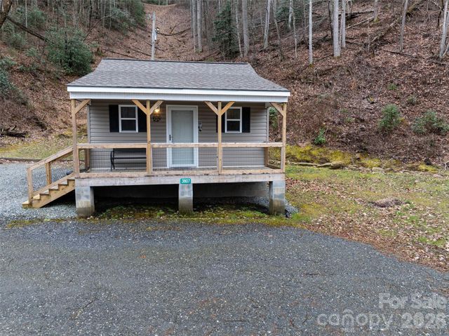 3807 Hwy 28 Highway, Robbinsville, NC 28771