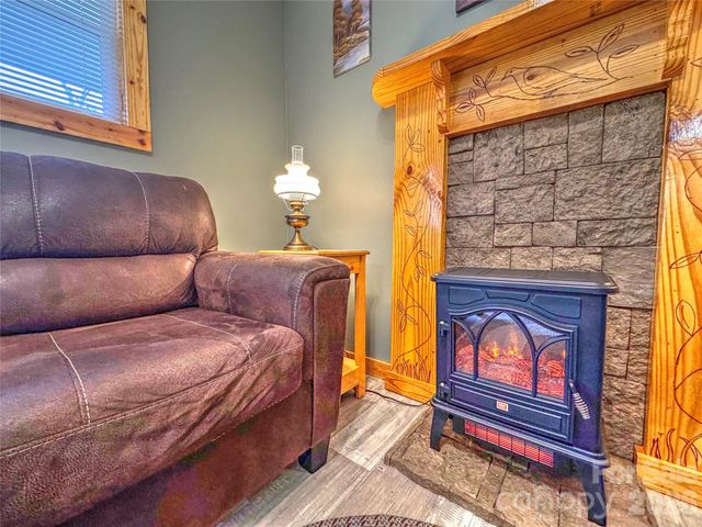 3807 Hwy 28 Highway, Robbinsville, NC 28771