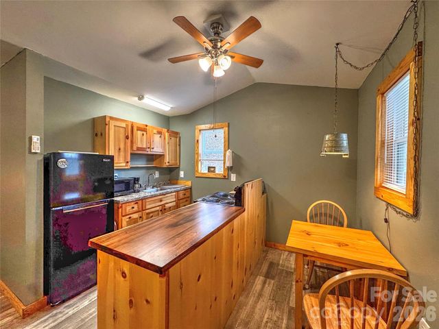 3807 Hwy 28 Highway, Robbinsville, NC 28771