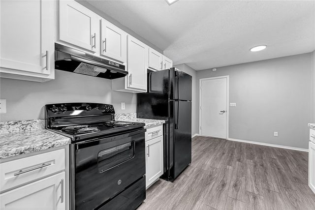 4418 & 4420 W Franciscan Trail, Fayetteville, AR 72704