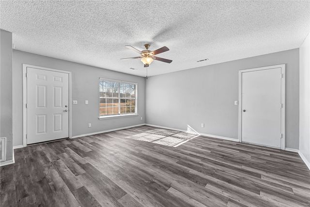 4418 & 4420 W Franciscan Trail, Fayetteville, AR 72704