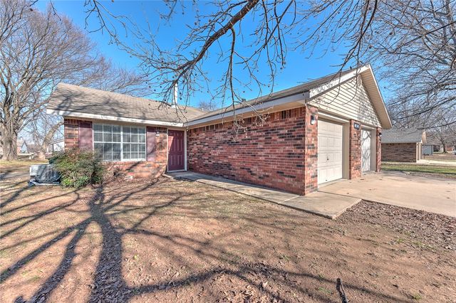 4418 & 4420 W Franciscan Trail, Fayetteville, AR 72704