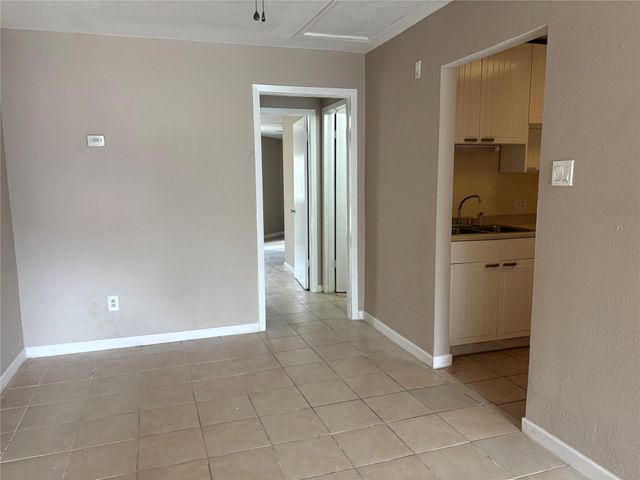 1014 Graham Drive I3, Tomball, TX 77375