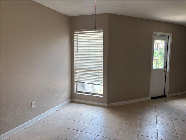 1014 Graham Drive I3, Tomball, TX 77375