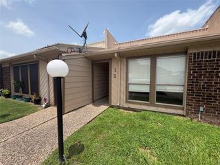 1014 Graham Drive I3, Tomball, TX 77375