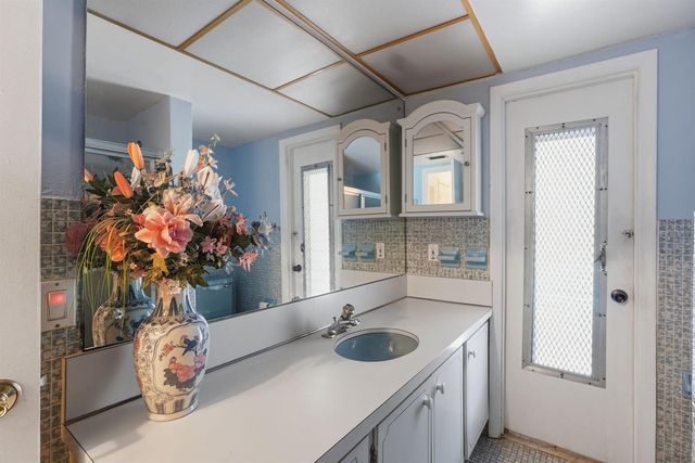 601 NW 71ST Avenue, Plantation, FL 33317