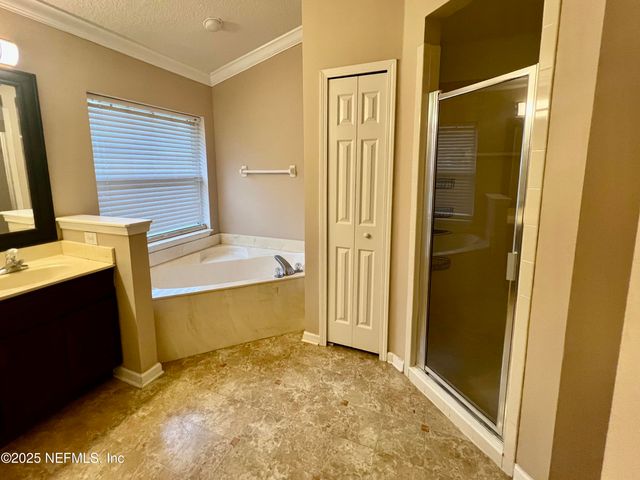 13886 WILD HAMMOCK Trail, Jacksonville, FL 32226