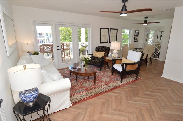 5048 BEACH DRIVE SE F, St Petersburg, FL 33705