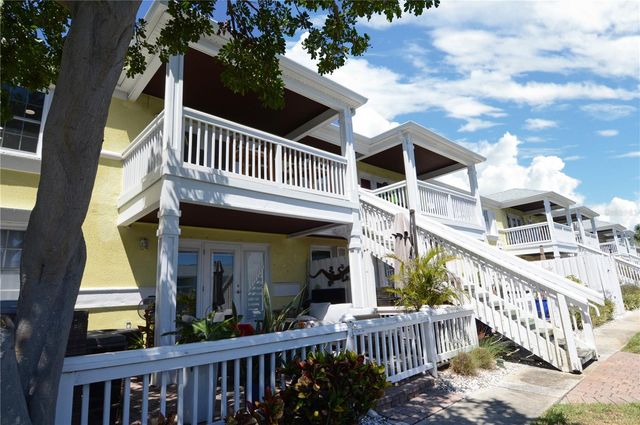 5048 BEACH DRIVE SE F, St Petersburg, FL 33705