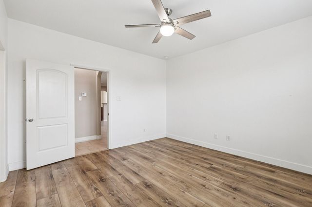 1819 Opal Peach Drive, Rosharon, TX 77583