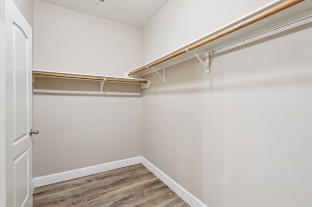 1819 Opal Peach Drive, Rosharon, TX 77583