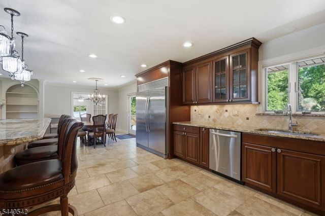 65 Washington Valley Rd, Warren Twp., NJ 07059
