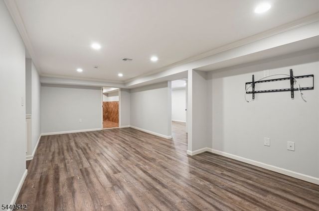 65 Washington Valley Rd, Warren Twp., NJ 07059