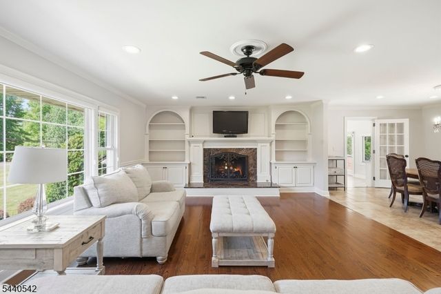 65 Washington Valley Rd, Warren Twp., NJ 07059