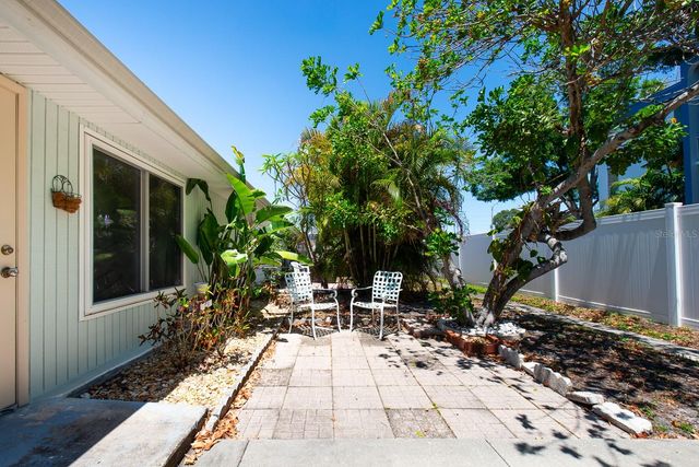 3775 59TH STREET N 2, St Petersburg, FL 33710