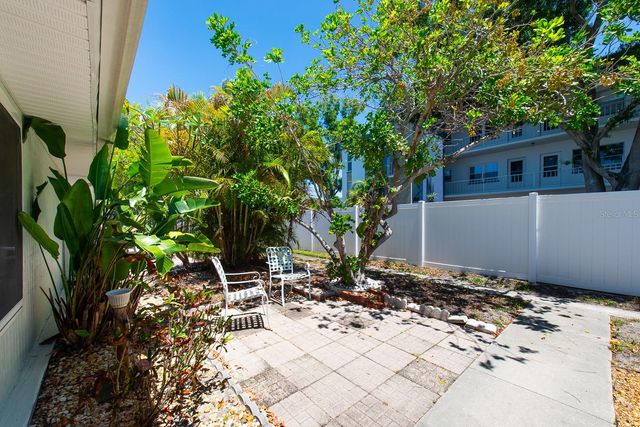 3775 59TH STREET N 2, St Petersburg, FL 33710