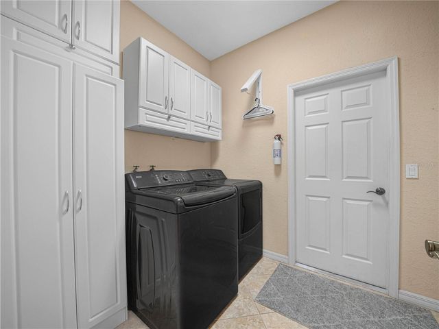 5337 HOGAN LANE, Winter Haven, FL 33884