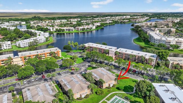 7711 Ashmont 215, Tamarac, FL 33321