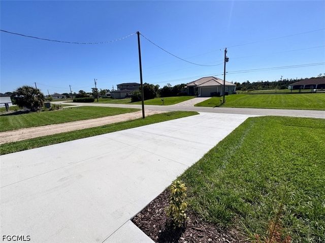 3032 NW 41st AVE, Cape Coral, FL 33993