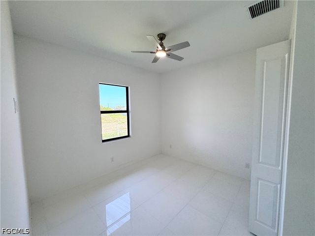 3032 NW 41st AVE, Cape Coral, FL 33993