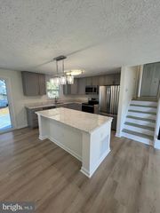 5651 SINGLETREE DR, Frederick, MD 21701