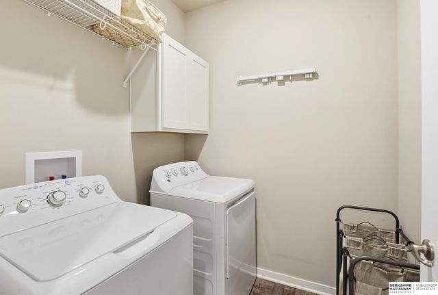 7165 N 167th Street, Bennington, NE 68007