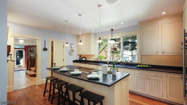 716 Willow St, Cranford Twp., NJ 07016