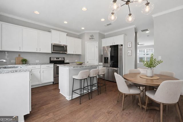 1708 Liberty Parkway NW, Atlanta, GA 30318