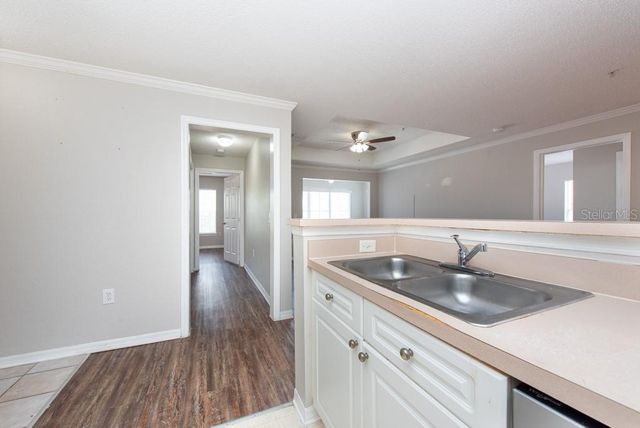 18001 RICHMOND PLACE DRIVE 1032, Tampa, FL 33647