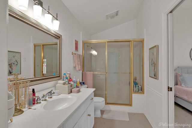 5705 Shoreline Drive, Shreveport, LA 71119