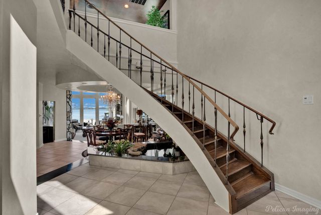 5705 Shoreline Drive, Shreveport, LA 71119