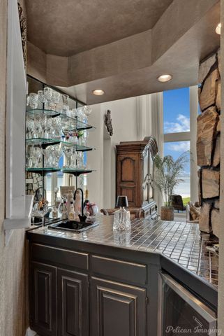 5705 Shoreline Drive, Shreveport, LA 71119