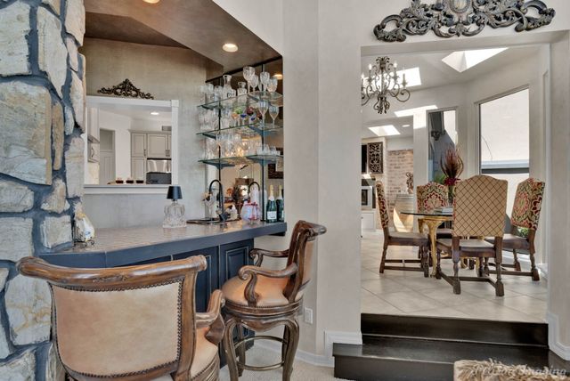 5705 Shoreline Drive, Shreveport, LA 71119