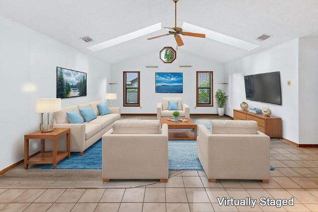 1090 SE Buttonwood Circle SE, Stuart, FL 34997