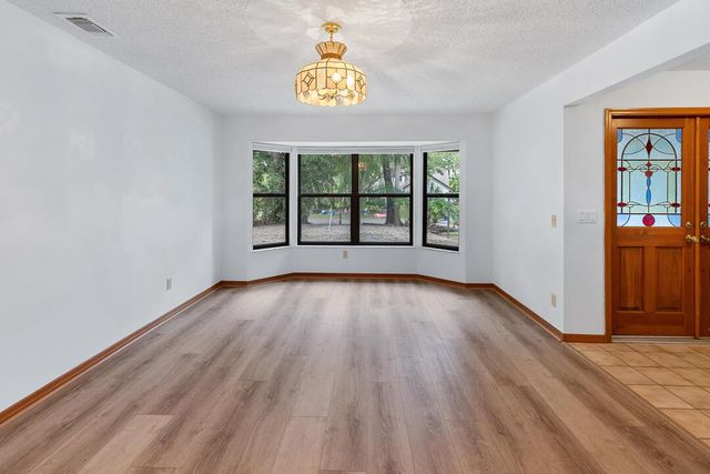 1090 SE Buttonwood Circle SE, Stuart, FL 34997