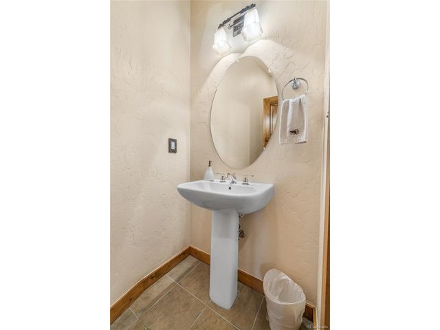 215 Bear Trail Ct, Winter Park, CO 80482