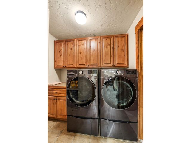 215 Bear Trail Ct, Winter Park, CO 80482