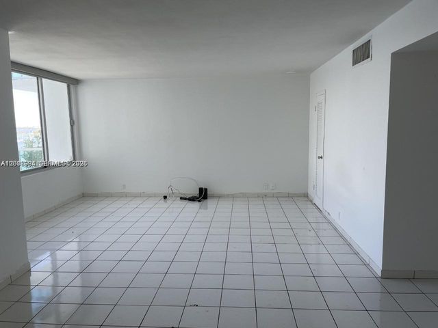 1000 West Ave 921, Miami Beach, FL 33139