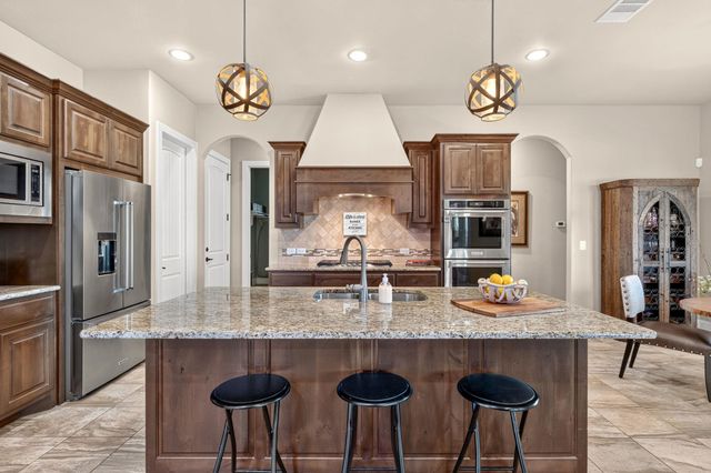 105 Coopers Hill RD, Georgetown, TX 78633