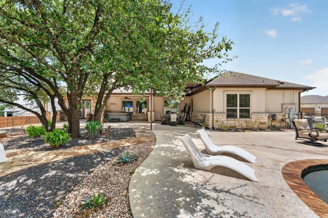 105 Coopers Hill RD, Georgetown, TX 78633