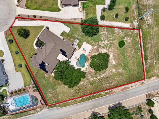 105 Coopers Hill RD, Georgetown, TX 78633