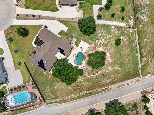 105 Coopers Hill RD, Georgetown, TX 78633