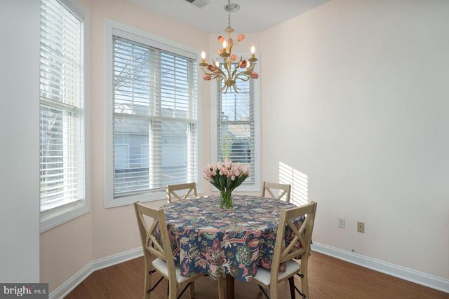 10 LIEDTKE DR, Cranbury, NJ 08512